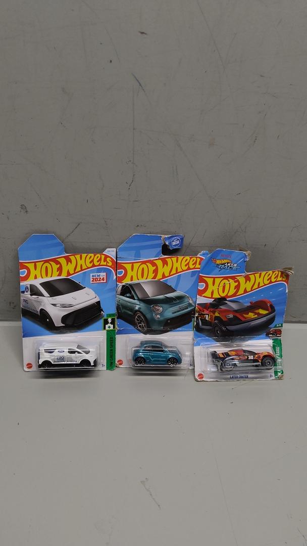 Pack Of 3 Hot Wheels Cars (Fiat 500e, Later Crater, Ford Performance Supervan 4)