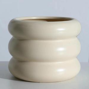 Ceramic Plant Pot Indoor, 6.5 Inch Flower Pot with Drainage Hole, Tiered Bubble Design Ceramic Planter for Home & Office Decor (Beige)