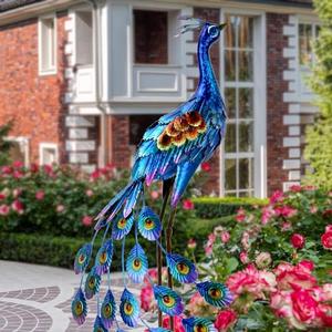 Kircust Peacock Garden Statue and Sculpture, Metal Peacock Yard Art Decor, Standing Bird Outdoor Sculptures for Patio Backyard Lawn Home Decoration