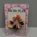 Micro Peas - The Mini Cookbook Series: Bundt Cakes: Peas Love and Carrots brings you a micro kosher cookbook, featuring 20 recipes that are perfect for everyday, shabbos, and holiday cooking!
