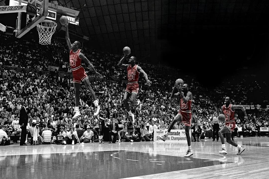 Large Sports Poster (24"x32"), Basketball Superstar Michael Jordan, Bedroom Gymnasium Wall Art Decor, Unframed Canvas Poster (Pattern - A)