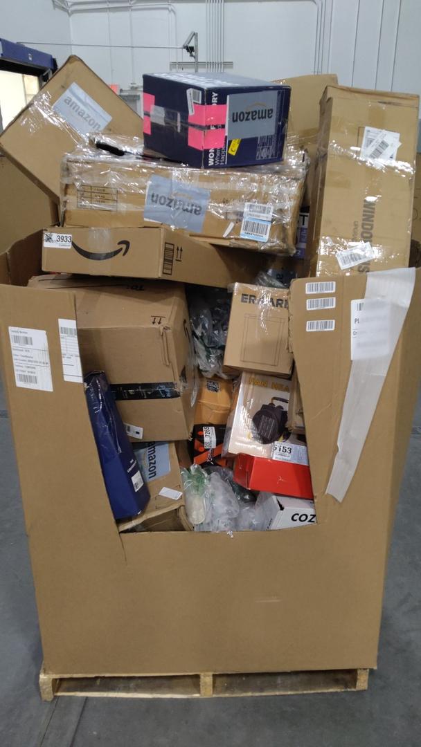 Pallet of Salvage Items