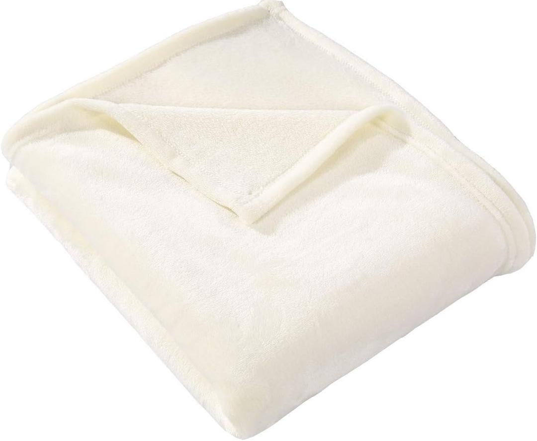 HYSEAS Flannel Fleece Throw Blanket Ivory - Super Soft Plush Microfiber Solid Blanket for Couch, Bed, Chair, Sofa - Fuzzy Cozy Lightweight - 50x60 Inch