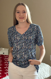 Zeagoo Women's Puff Short Sleeve Boho Shirts Casual V Neck Floral Solid Summer Blouse Pleated Tunic Top, Floral, Small