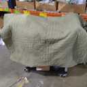 3-Piece Quilted Bedding Set, Sage Green Soft Quilt with Matching Pillow Shams, Lightweight, Cozy, and Perfect for Everyday use, Size 100 x 106 inches