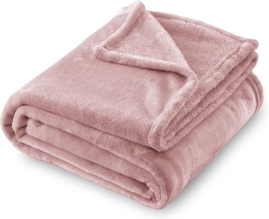 SOCHOW Flannel Fleece Blanket Luxury Twin XL Size, All Season Lightweight Super Soft Cozy Blanket for Bed or Couch, Dusty Pink, 66x90 inches