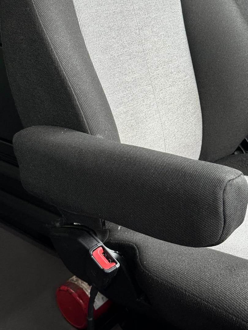 ARMREST COVERS for FREIGHTLINER CASCADIA 33'' HIGH BACK, AR-FLCAS33-C-BLK ARMREST COVERS for FREIGHTLINER CASCADIA 33'' HIGH BACK, AR-FLCAS33-C-BLK