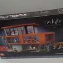 LEGO Ideas Twilight The Cullen House - Collectible Set for Adults 18+ - DIY Fantasy Craft for Book Lovers - Edward, Bella, Jacob + 4 More Minifigures - Gift Idea for Fans of the Movies - 21354