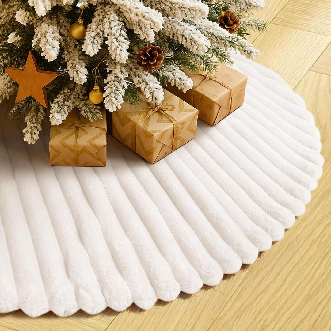 Christmas Tree Skirt White Plush 30 inch Faux Fur Xmas Tree Skirt Soft Plush Stripe Textured Pattern for Holiday Party Christmas Tree Decorations