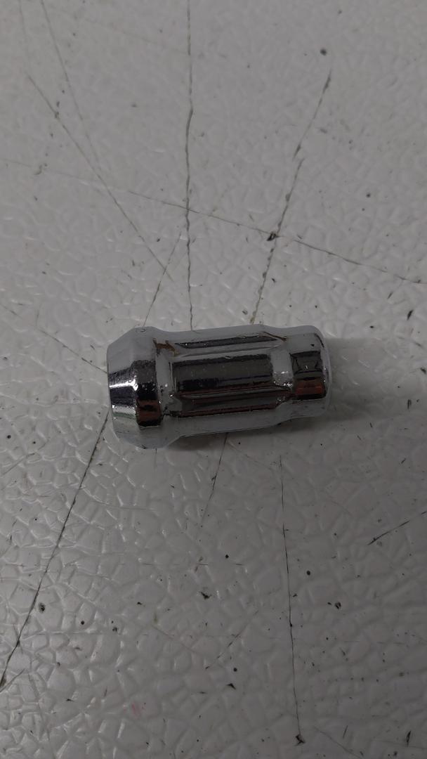 12mmx1.5 Zinc Aftermarket Wheel Lug Nut, 1 Pc M12x1.5 Open End Cone Seat Bulge Acorn One-Piece lugnuts 0.83”(21mm) Long 3/4”(19mm) Hex, Sliver