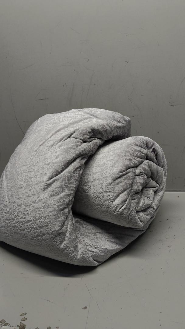 Ranunculus Gray Blanket 88x80