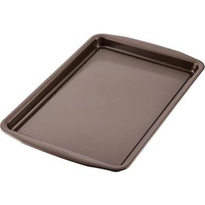 Circulon Nonstick Bakeware, Nonstick Cookie Sheet / Baking Sheet - 11 Inch x 17 Inch, Chocolate Brown