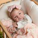 WOOROY Realistic Reborn Baby Dolls - 20 Inch Lifelike Newborn Baby Doll Girl Real Life Baby Dolls with Weighted Soft Body Gift Toy for Kids Age 3+