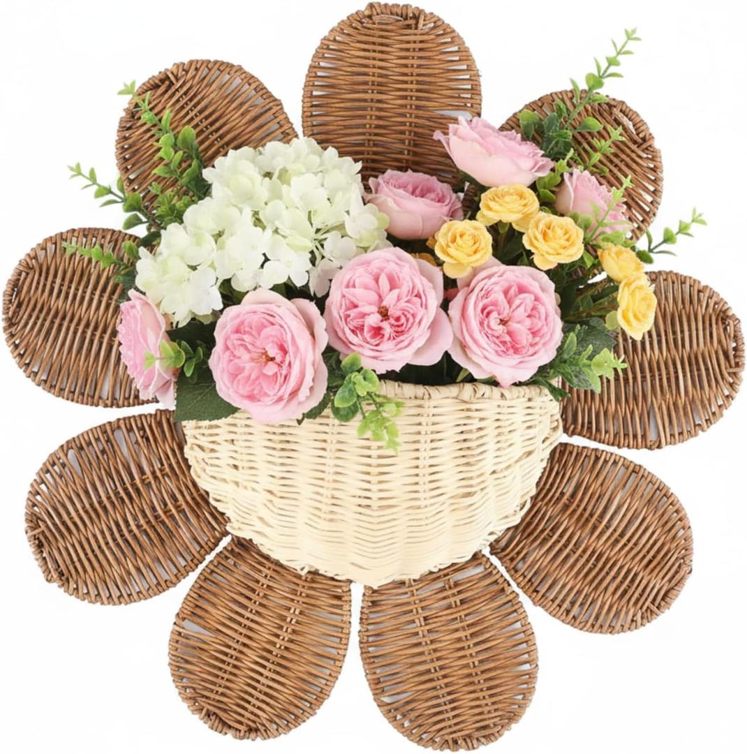Reallnaive Rattan Daisy Wall Basket Hanging Wicker Baskets for Wall Home Decor, Hanging Woven Rattan Storage for Flowers Front Door Bathroom Storage Daisy Wicker Organizer