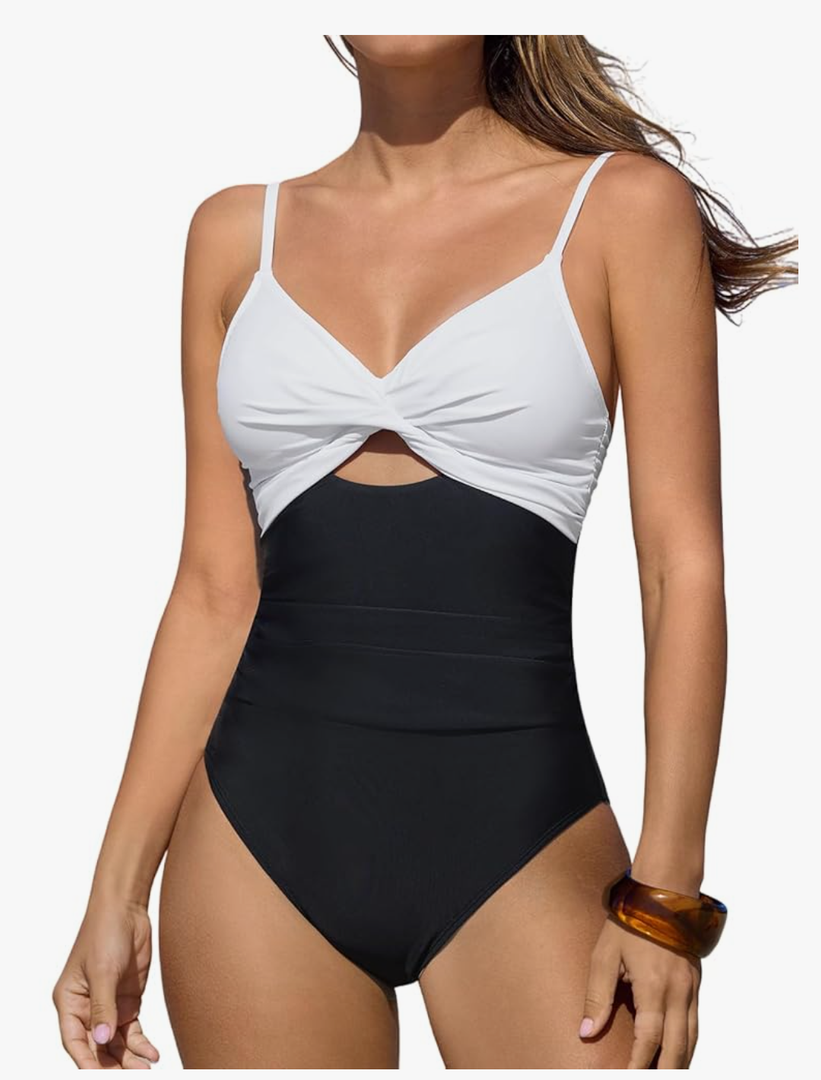 CUPSHE One Piece Swimsuit for Women Bathing Suits Twist Front Cutout Adjustable Straps Ruched Swimwear, Size M