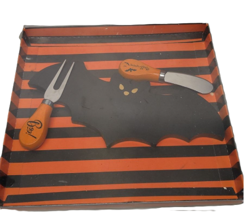 Gothic Bat Cheese Board - Mini Charcuterie Board with Knife Set - Small Cutting Board & Serving Tray for Halloween Decoration & Party Favor