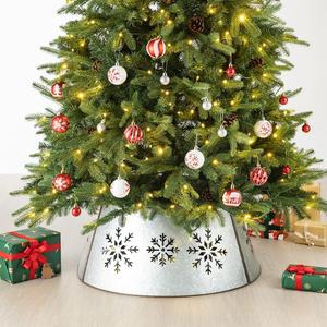 Glitzhome 26" D Metal Snowflake Diecut Tree Collar with Light String Tree Stand Cover Decorative Christmas Tree Ring for Holiday Decorations