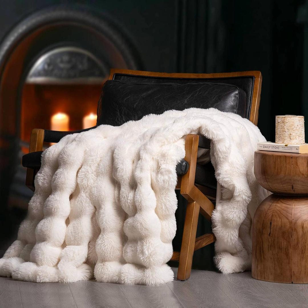 EverGrace Ultra Soft Luxury Fluffy Faux Rabbit Fur Throw Blanket, Thick Warm Bubble Throw for Bed, Cozy Plush Reversible Blankets for Couch, Chair, Sofa, Ivory White, 90x90 Inches
