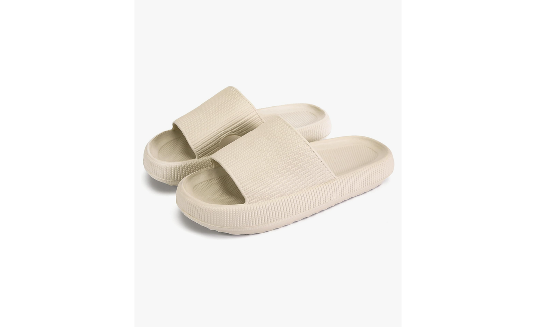 rosyclo Cloud Slippers for Women and Men, Pillow House Slippers Shower Shoes Indoor Slides Bathroom Sandals, Ultimate Comfort, Lightweight, Thick Sole, Non-Slip, Easy to Clean Size: 11.5-12 Women/10-10.5 Men