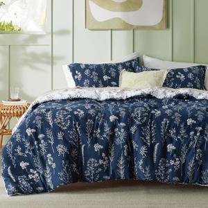 Bedsure King Comforter Set - Navy Bed Set, 3 Pieces Cute Floral Bedding, 1 Soft Reversible Botanical Flowers Comforter and 2 Pillow Shams