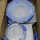 Amazon Basics Glass Food Storage Containers, Leak Proof, Oven Safe, Easy to Clean, Stain Resistant, Set of 7, 14 Pieces Including Lids, BPA-Free, Clear with Blue Silicone Ring