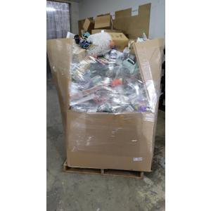 Pallet of Salvage Items