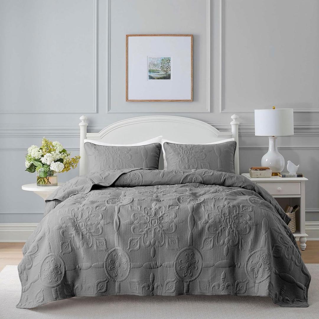 Dark Grey Damask Quilt California Cal King Size Bedding Sets with 2 Pillow Shams, Oversized Boho Bedspread Lightweight Soft Farmhouse Vintage Coverlet Jacquard Bed Cover for All Season, 3 Pieces