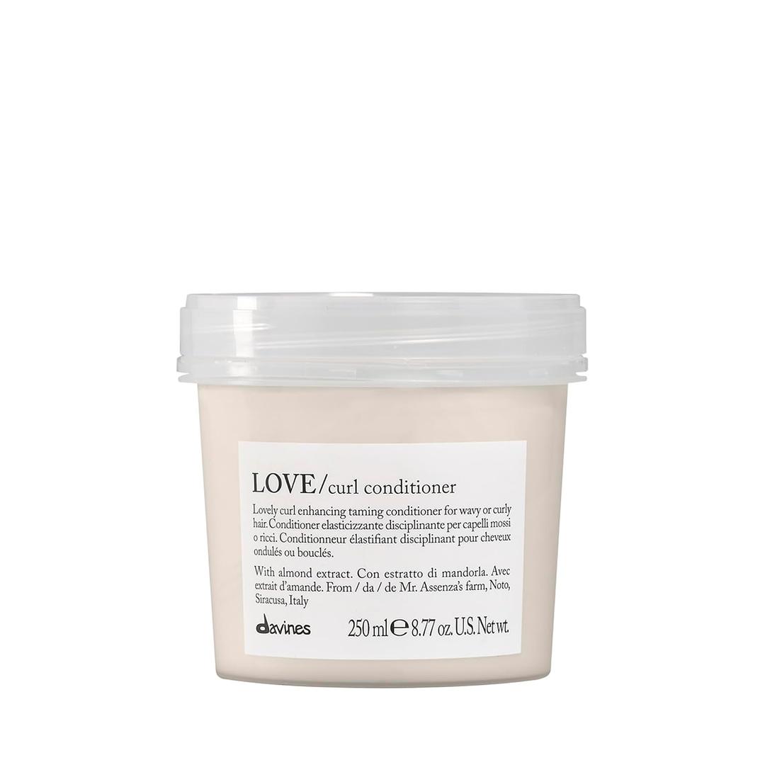 Davines LOVE/Curl Conditioner, Elasticizing & Taming Formula for Wavy or Curly Hair - Protein-Rich Treatment Enhances Volume, Softness & Control - Weightless Hydration for Defined Curls