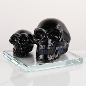 Halloween Decorations Gifts - 2pcs Black Crystal Skull Head Statue, 3.9 x 3 Inch Large & Small Party Carved Souvenir, Indoor Scary Home Decor Skull Head Props