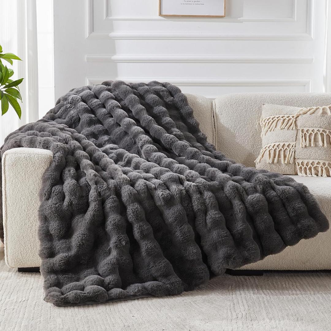 Faux Fur Throw Blanket for Couch, Cozy Fuzzy Fluffy Soft Plush Thick Bubble Sherpa Blanket for Sofa Bedroom Living Room, Mothers Day Birthday Gifts for Women Home Decor (50*60, Dark Gray)