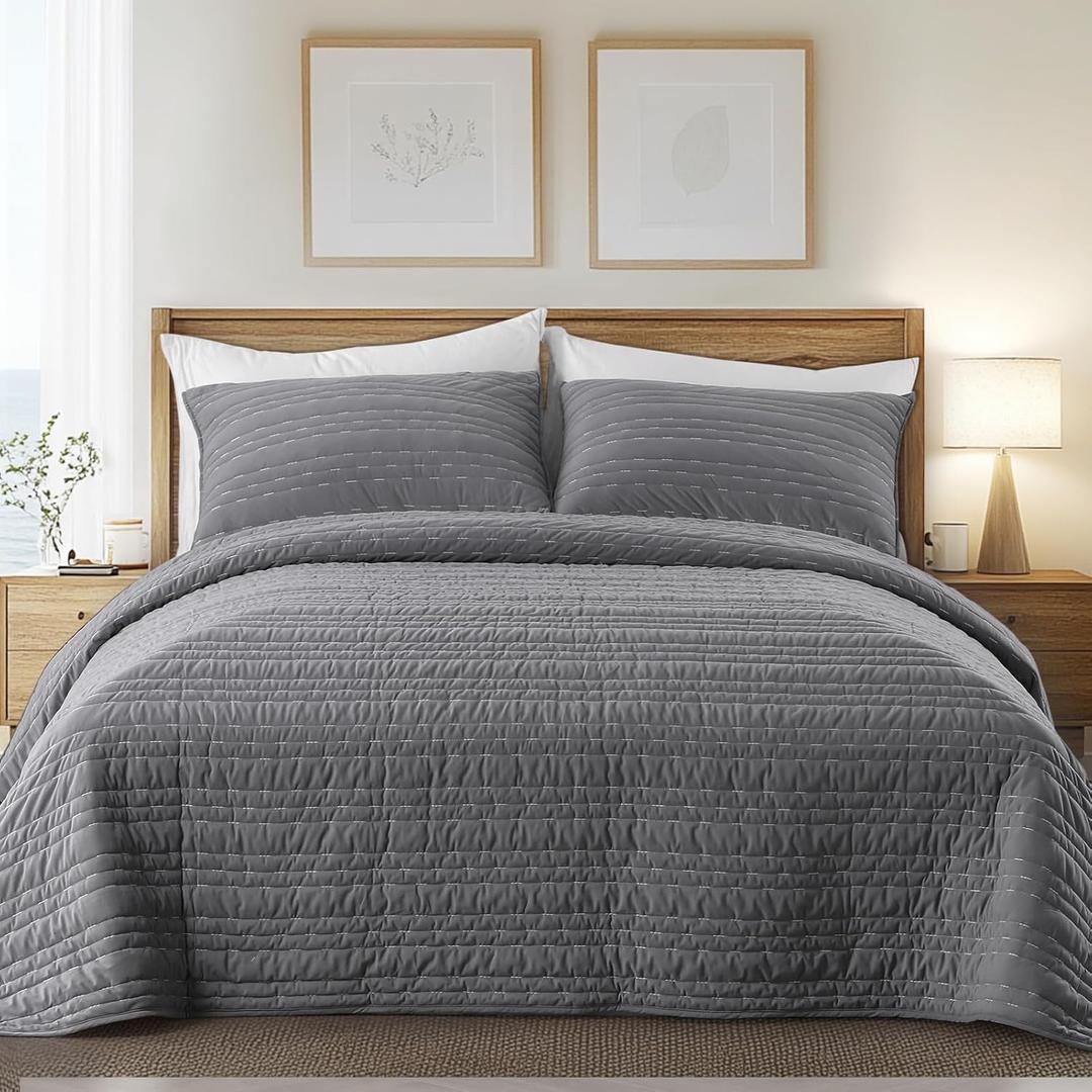KASENTEX Queen Size Velvet Quilt Set 3 Pieces,Ultra-Soft Bedspread Coverlet with 2 Pillow Shams, Lightweight Bed Blanket, Luxury Elegant Stitch Design, Machine Wash, All Season Bedding, Gray
