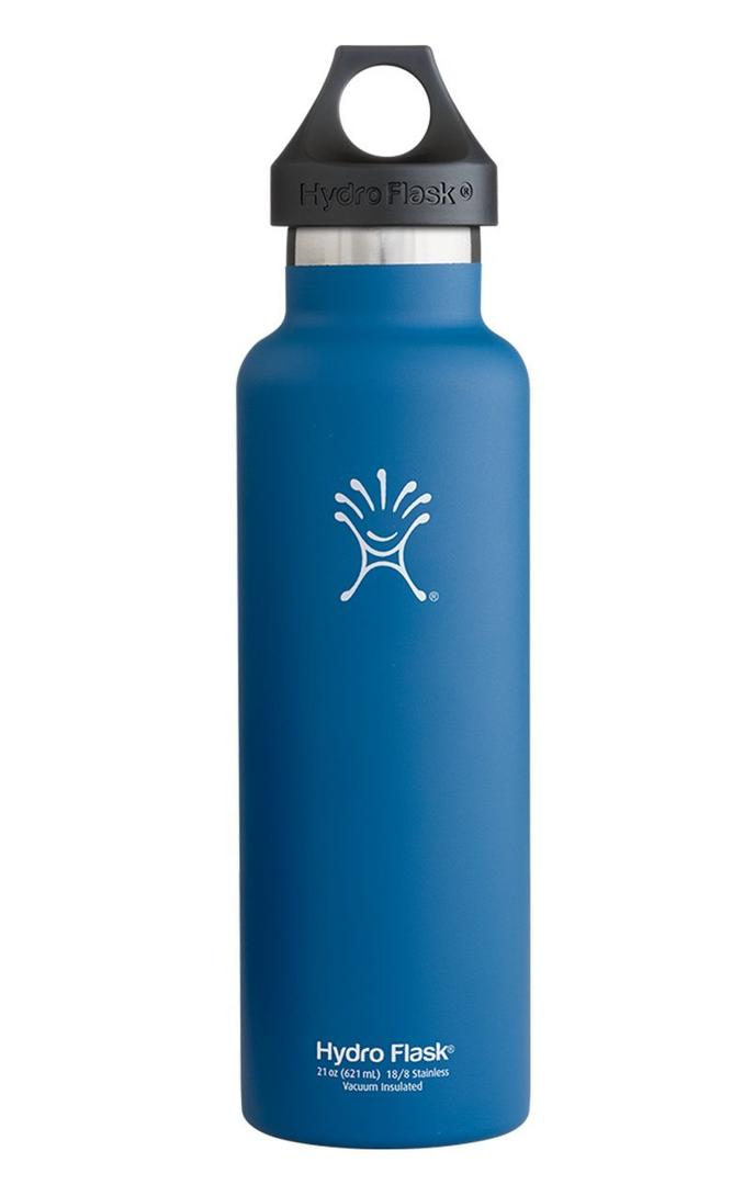 Hydro Flask Vacuum Insulated Stainless Steel Water Bottle, Standard Mouth w/Loop Cap 21 oz