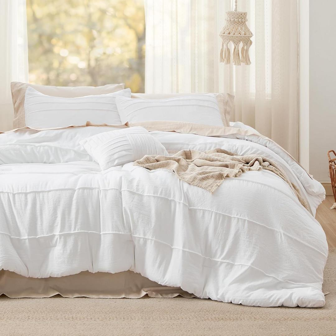Bedsure White Twin XL Comforter Set - 3 Pieces Pinch Pleat Bed Set, Down Alternative Bedding Sets for All Season, 1 Comforter, 1 Pillowcase, 1 Decorative Pillowhite