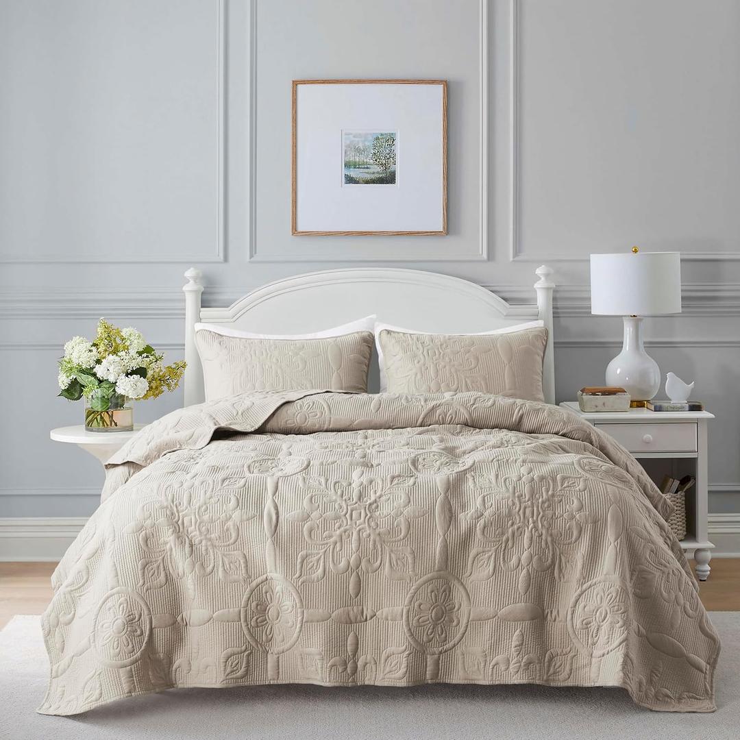 B2EVER Beige Damask Quilt Queen Size Bedding Sets with 2 Pillow Shams, Boho Bedspread Lightweight Soft Farmhouse Vintage Bohemian Coverlet Retro Jacquard Pattern Bed Cover for All Season, 3 Pieces