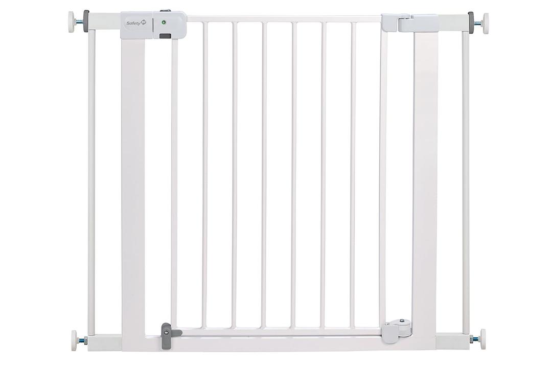 Safety 1st Easy Install Baby Gate for Doorways, Auto-Close Pressure-Mounted Magnetic Latch, Indoor Dog Gates, No Drilling, Fits 29"-38", White