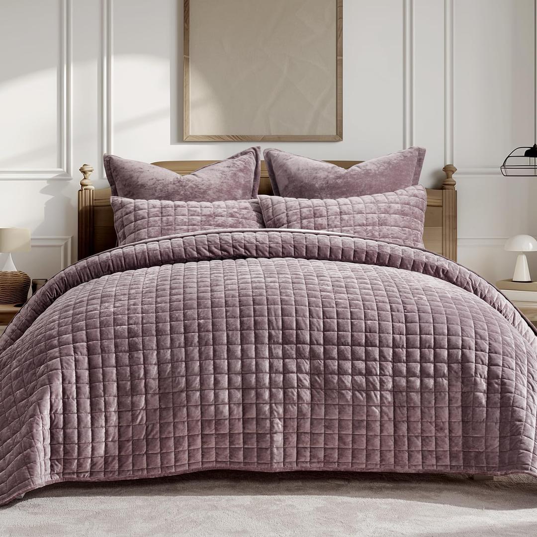 RECYCO Luxury Velvet Quilt Set King Size Bedding Sets, Ultra Soft Velvet Comforter Set, Lightweight Grid Box Stitch Oversized Bedspread Coverlet for All Season, with 2 Shams, Purple