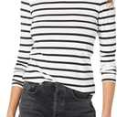 Amazon Essentials Women's Regular-Fit Long-Sleeve Crewneck T-Shirt ( Plus Size)