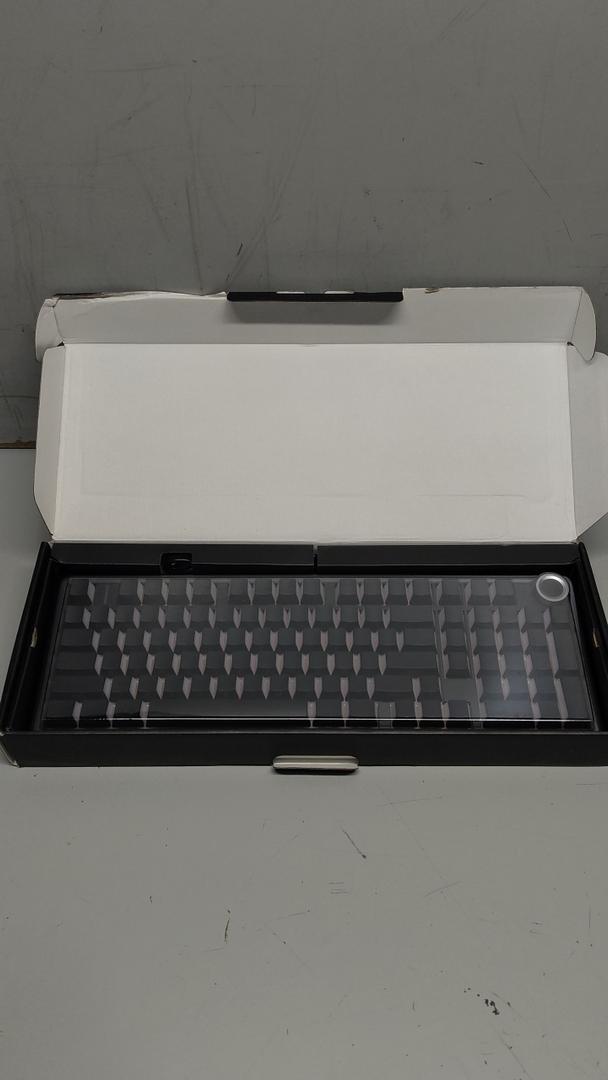 AULA F99 PRO
1800 Layout Gasket-Mounted Triple-Mode Mechanical Keyboard with Knob