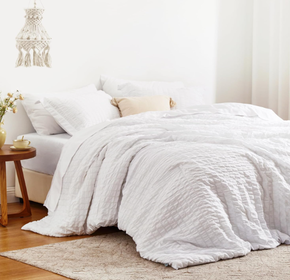 Love's cabin Queen Comforter Set Off White. One Piece The Blanket
