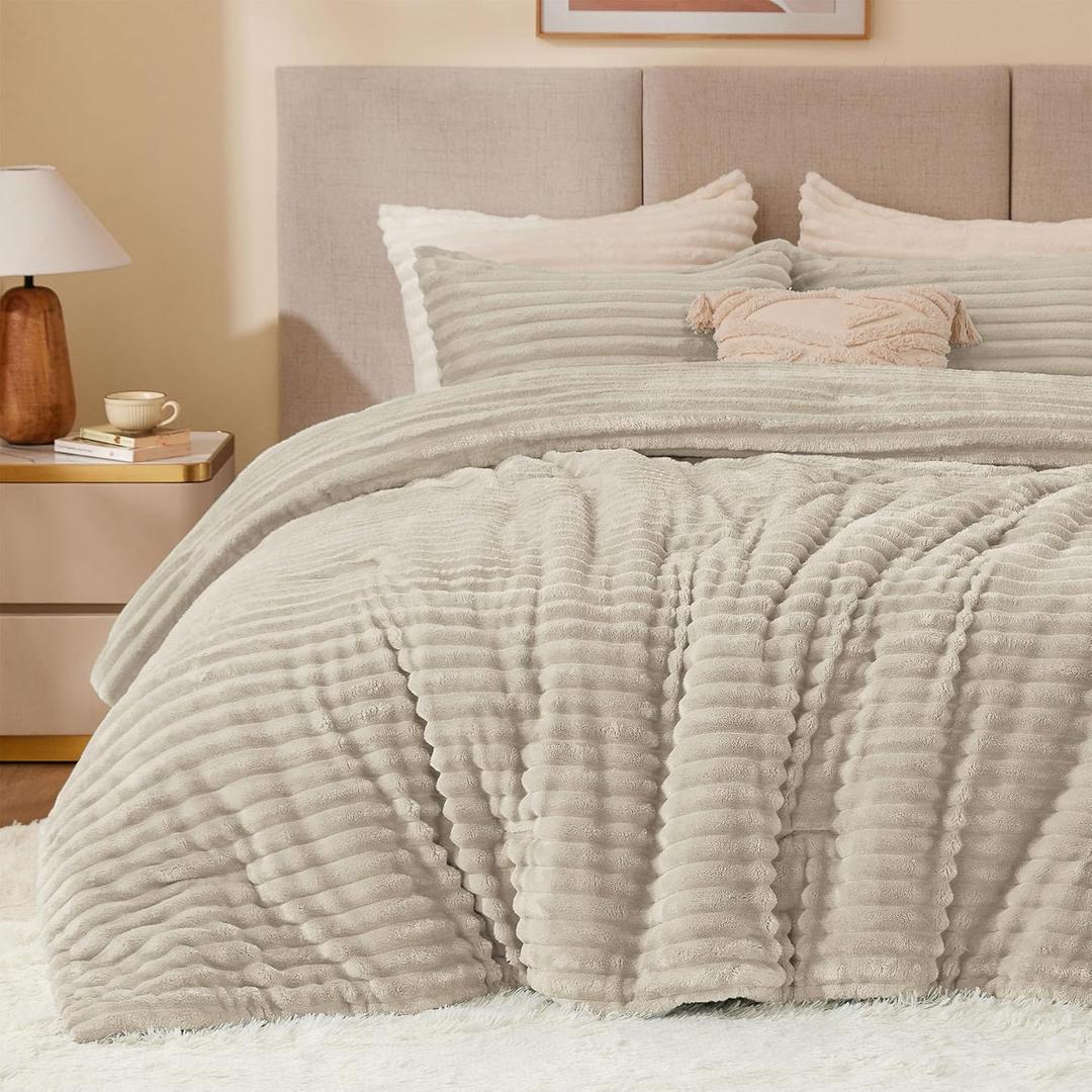 BEDELITE Fleece King Comforter Set -Super Soft & Warm Fluffy Linen Bedding, Luxury Fuzzy Heavy Bed Set for Winter with 2 Pillow Cases