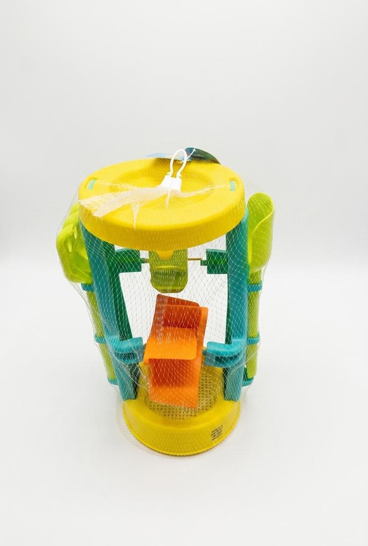 SAND AND WATER WHEEL
Beach Toy