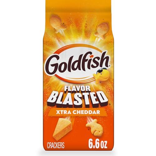 Goldfish Flavor Blasted Xtra Cheddar Cheese Crackers, Baked Snack Crackers, 6.6 oz Bag (BBD 01/18/26)