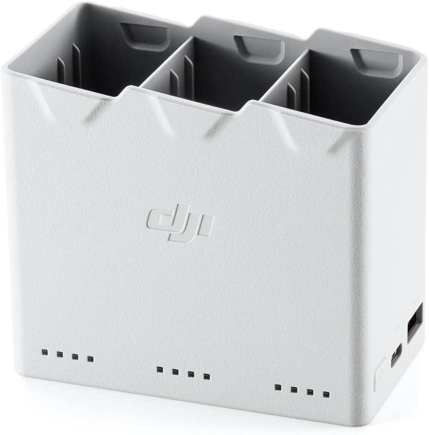 DJI 30W USB-C Two-Way Charging Hub for Mini 3 Pro Batteries, Mobile Power Source and Convenient Battery Storage (Black)