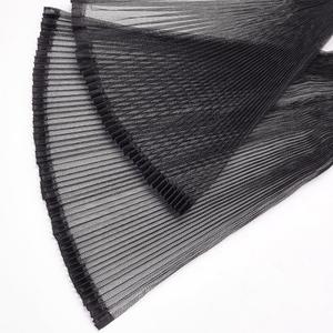 WADORN 1 Yards Ruffled Lace Trims, 57.1" Width Pleated Lace Fabric Trim Organza Chiffon Tulle Border Organza Ruffled Applique Trimming Sewing Craft for DIY Costume Dress Bag Wedding Home Decor, Black