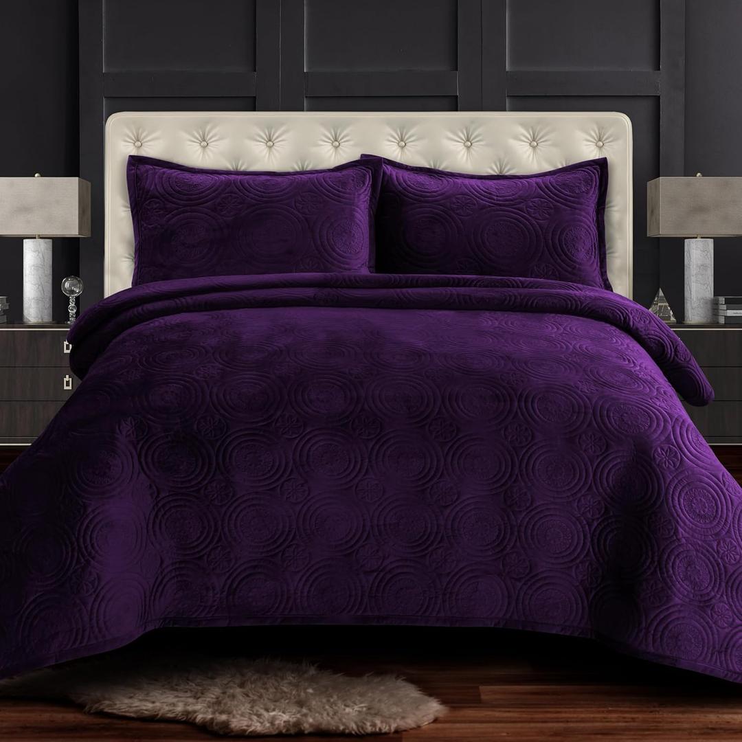Tribeca Living Oversized Velvet Quilt, 2-Piece Twin Bed Set, 260GSM Soft Quilted Velvet, Includes One Quilt & One Sham, Purple