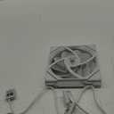 LIAN LI UNI Fan P28 120 White Single Pack Without a Fan Speed Controller - P28120-1W