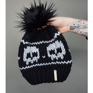 Longretve Skull Knit Brown Pom Pom Black Beanie Alpha One Size