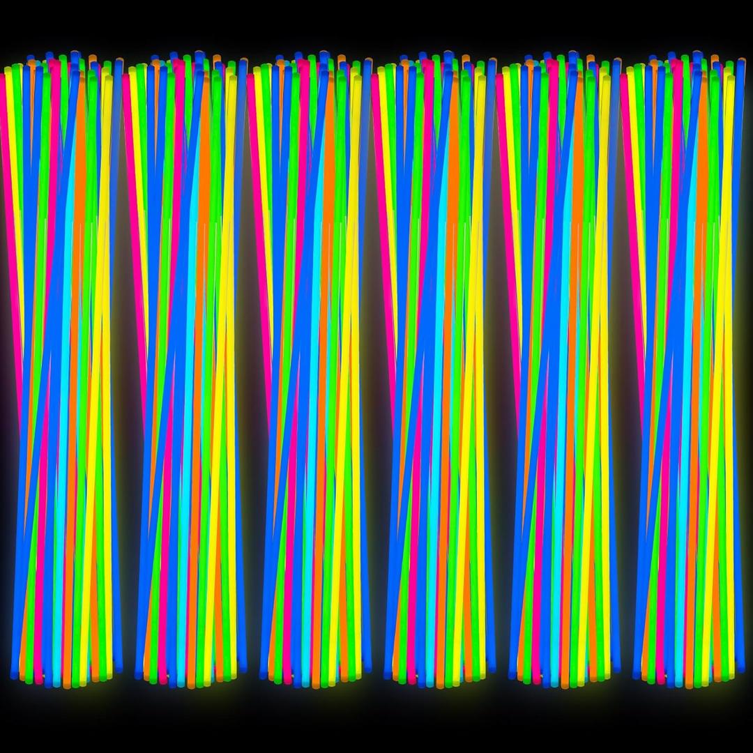 Deekin 22 Inch Glow Necklaces Sticks Bulk Light up with Connectors Party Neon Glow in the Dark for Carnival Birthday Festivals Raves Wedding Favors