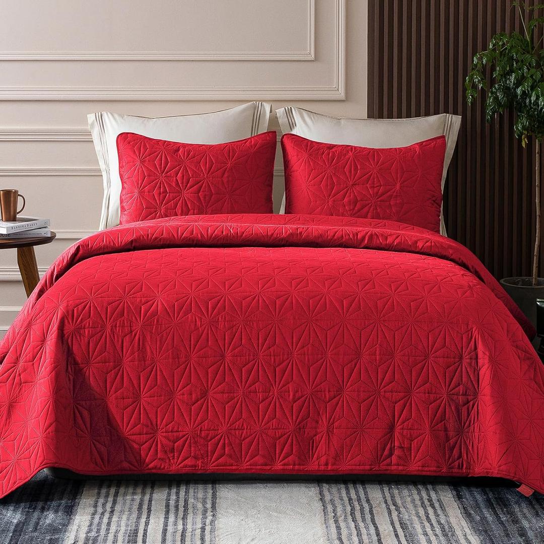 Whale Flotilla Twin Quilt Bedding Set, Soft Bright Red Bedspreads Quilts Twin XL Size for All Seasons, 2 Pieces Lightweight Geometric Star Pattern Coverlet (Twin(68"x88"))