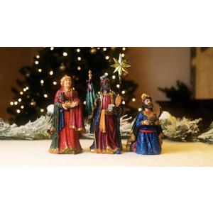 Three Kings Gifts Following the Star Wise Men, Magi with Christmas Star Polystone, Flat Bottom Base for Stability, Home Decorating Nativity Scene Sets & Figures, 4-Pieces, For 12 inch Scale Collection